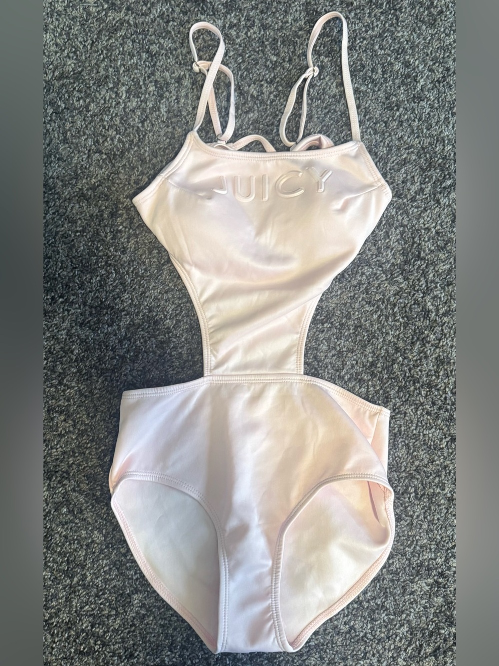 Juicy Couture Light Pink Cutout One-Piece Swimsuit🩷🩷